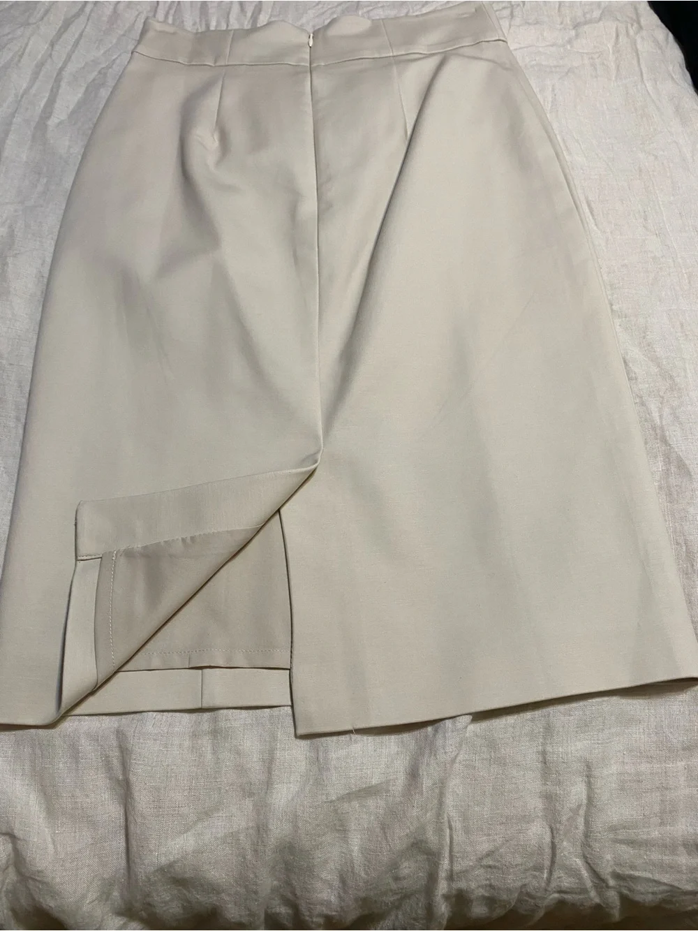 Ann Taylor Cream Pencil Skirt
